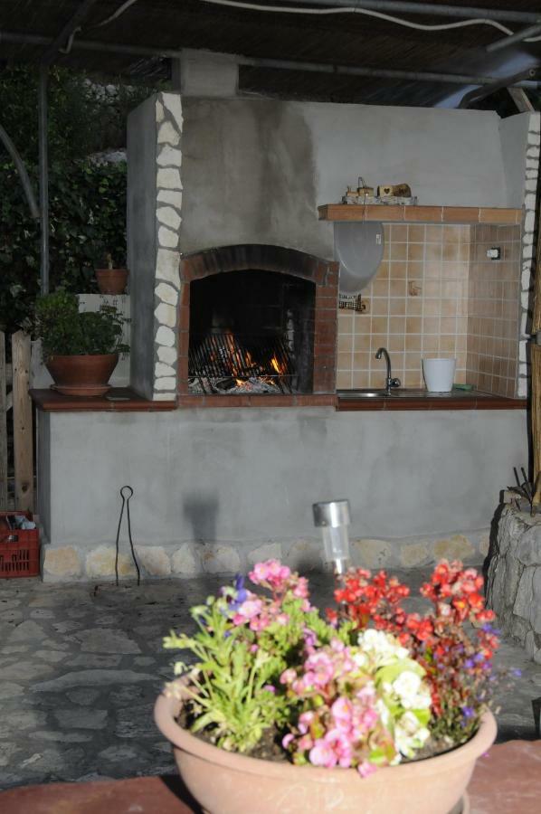 B&B La Vecchia Scuola Sonnino Exterior foto